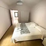 Pensión Sardinian Gallery S'iscola